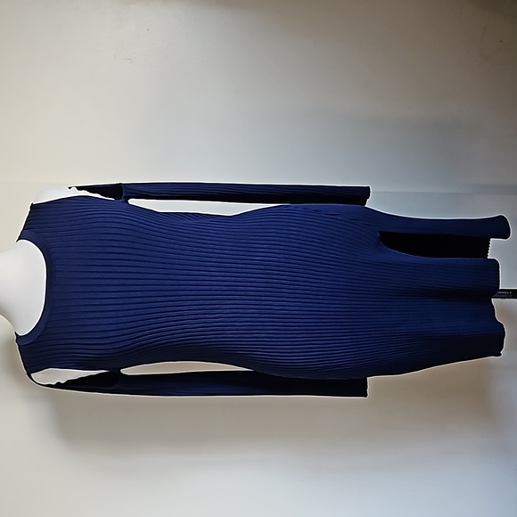 BCBG navy blue ribbed knit sweater dress cold shoulder long sleeves Medium - Picture 4 of 17